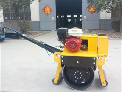 現(xiàn)貨供應(yīng)壓路機(jī)新鋪道路壓實(shí)機(jī)單輪壓路機(jī)