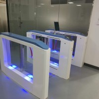 健康碼核驗閘機人臉測溫閘機