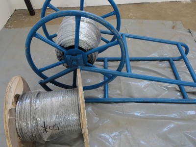 熱鍍鋅絞磨機(jī)防旋轉(zhuǎn)牽引放線鋼絲繩