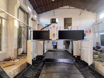 數(shù)控龍門鉆銑床、加工中心、重型數(shù)控龍門