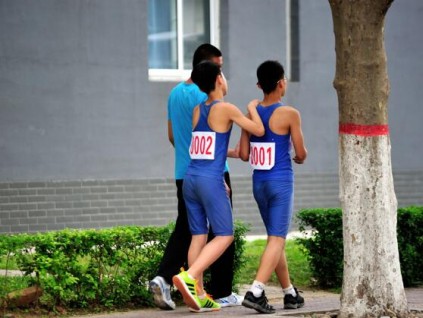 西安運(yùn)動(dòng)會(huì)號(hào)碼布錦旗綬帶定做,建筑彩旗,工地旗幟,彩色條幅