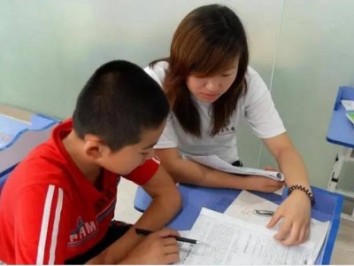 蘇州吳中區(qū)高中語(yǔ)文一對(duì)一課外輔導(dǎo)補(bǔ)習(xí)提優(yōu)班收費(fèi)標(biāo)準(zhǔn)是多少