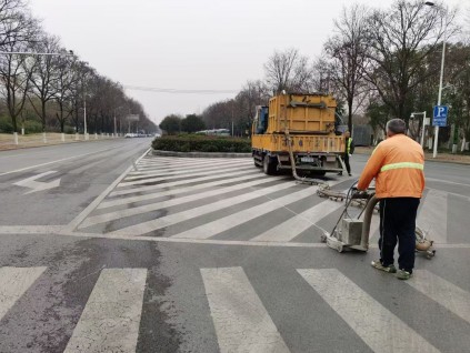 清除道路標線的方法-南京njdz-2026道路劃線