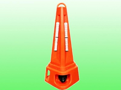 公路養(yǎng)護聲光警示路錐報警器生產(chǎn)廠家