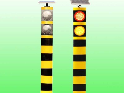 匝道太陽能警示柱 路口頻閃警示柱交通設施廠家