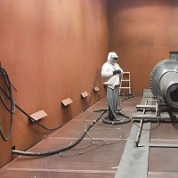 無需土建無基礎噴砂房工業涂裝高效除銹解決方案