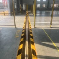 南京工廠車間黃黑斑馬線的具體標準-達尊道路劃線